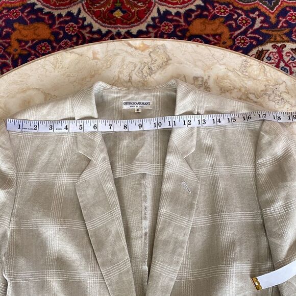 Giorgio Armani Linen Tuxedo Style Jacket - Picture 14 of 16